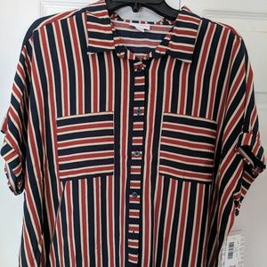 Brand NWT LulaRoe Amy Top Sz. Medium